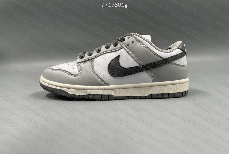 Dunk Low light smoke GL? 4