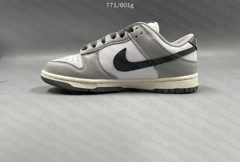 Dunk Low light smoke GL? 7