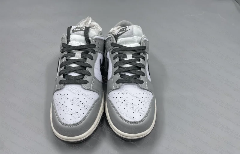 Dunk Low Light Smoke Grey