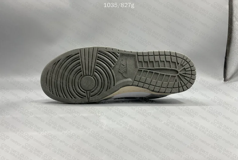 dunk low light smoke grey 2
