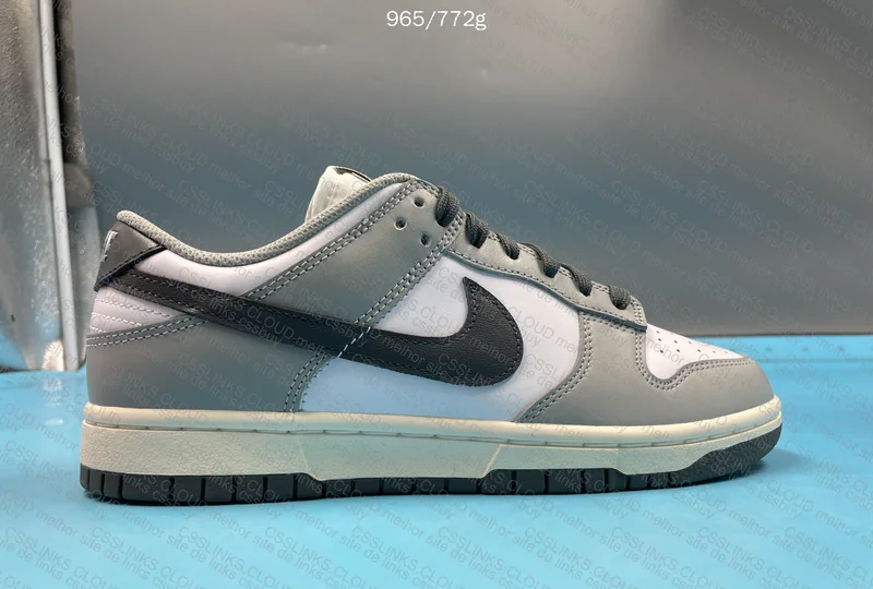 Dunk Low Light Smoke Grey 7