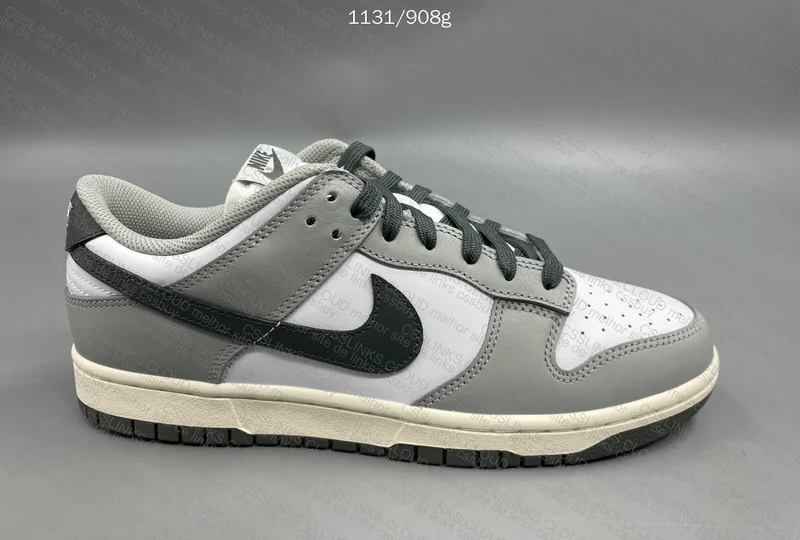Dunk Low Light Smoke Grey - M Batch 6