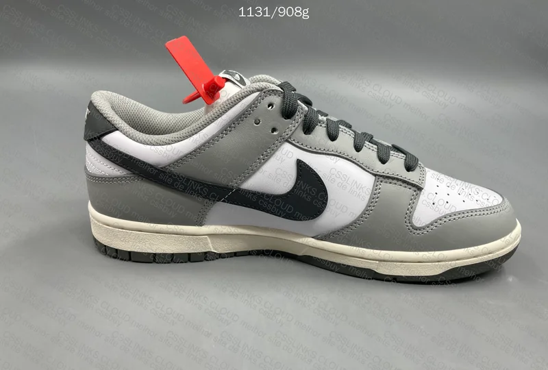 Dunk Low Light Smoke Grey - M Batch 7