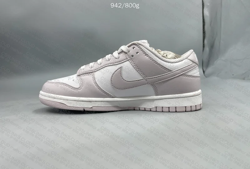 Dunk Low Light Violet