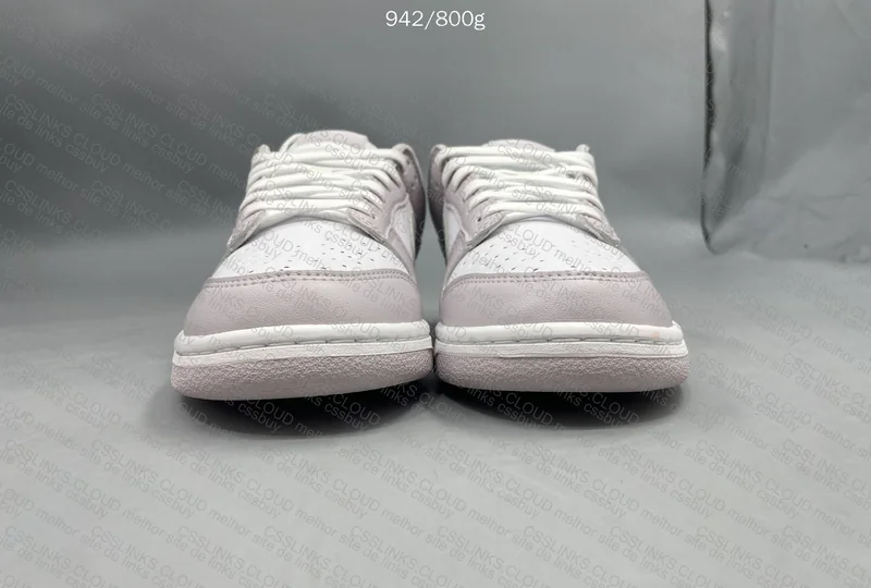 Dunk Low Light Violet 3