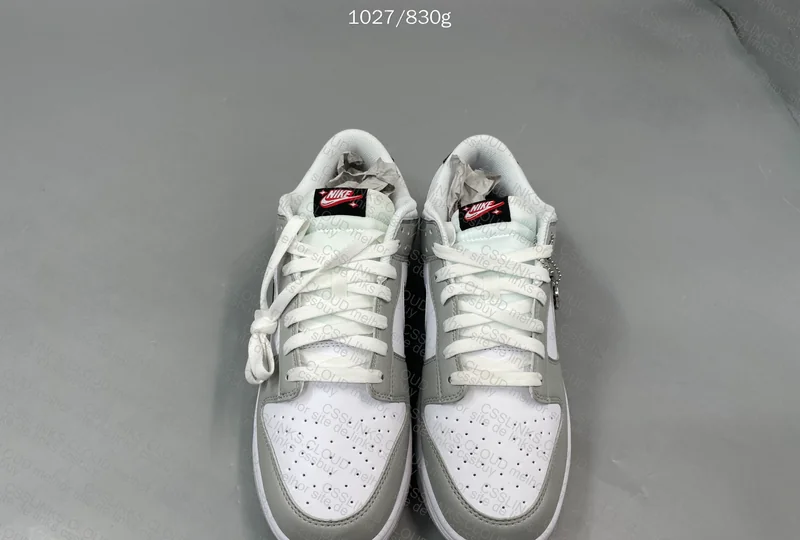 dunk low lottery grey 4