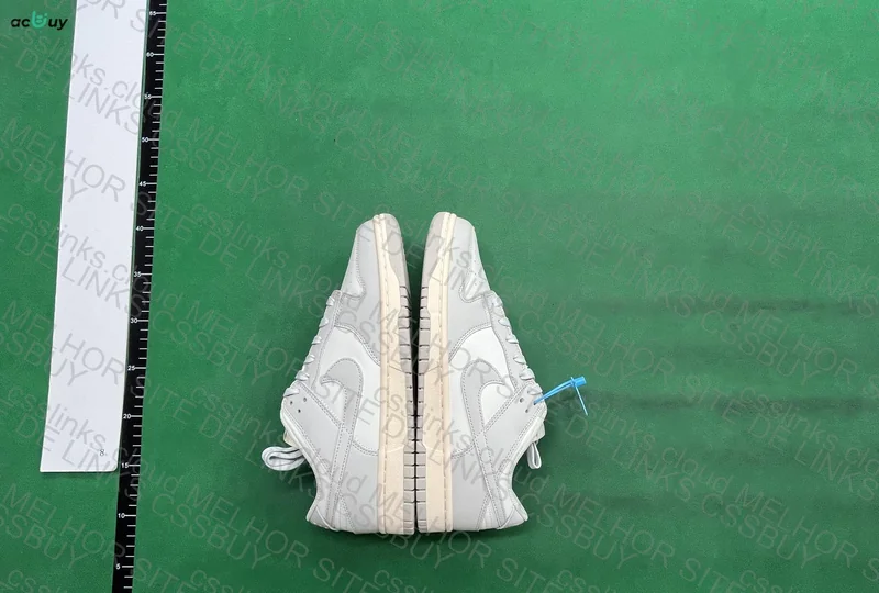 Dunk Low M batch 3