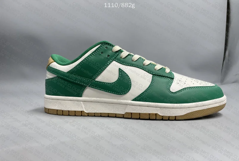 Nike Dunk Low Malachite University Gold 5