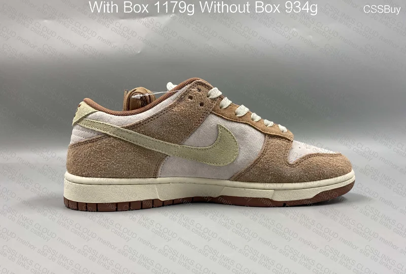 Dunk low medium curry