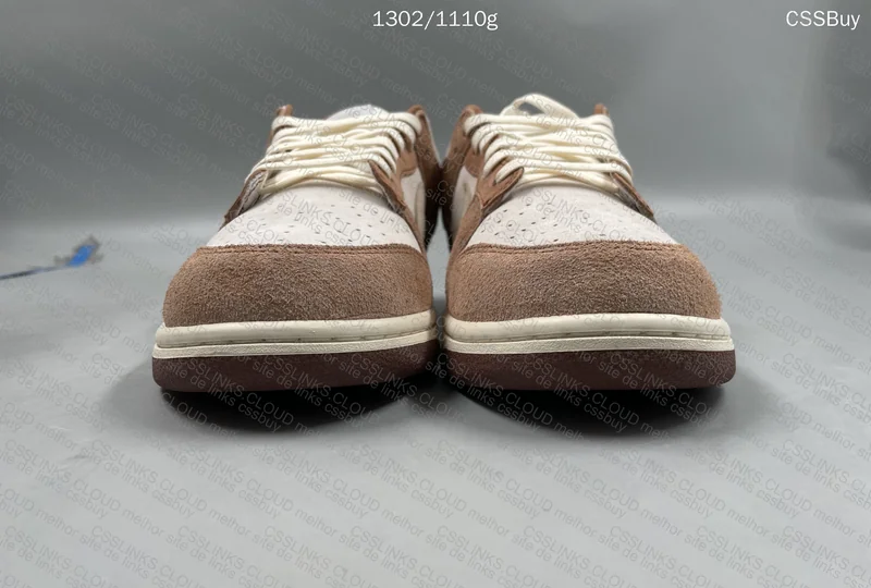 Dunk low medium curry 2