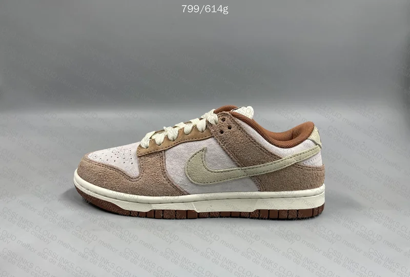 Dunk Low Medium Curry H 4