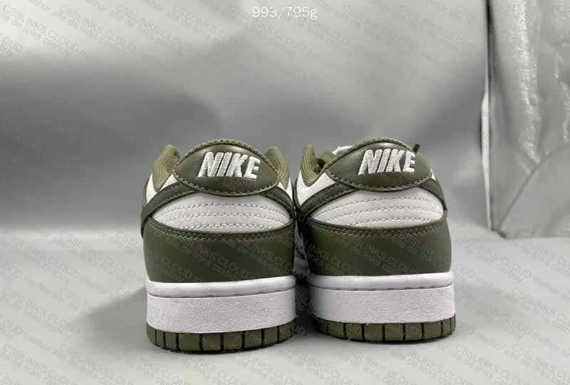 Dunk low "Medium Olive" 2