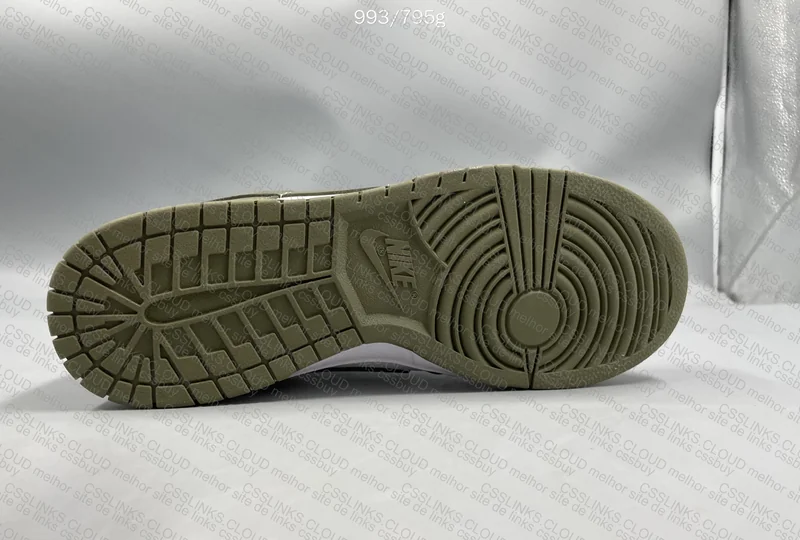 Dunk low "Medium Olive" 5
