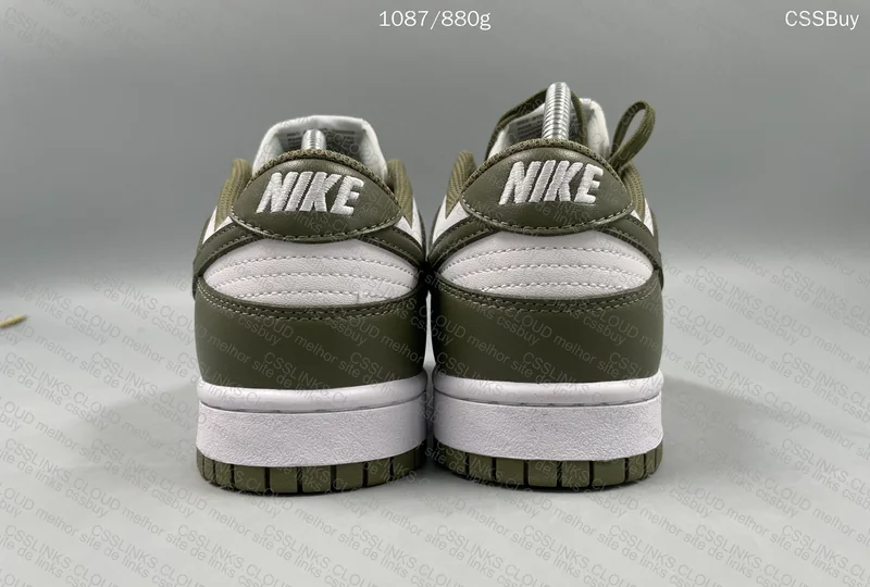 Dunk Low | Medium Olive (New Vt) 3