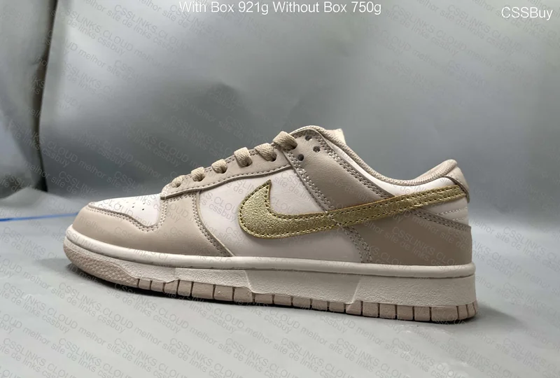 DUNK LOW METALLIC GOLD 2