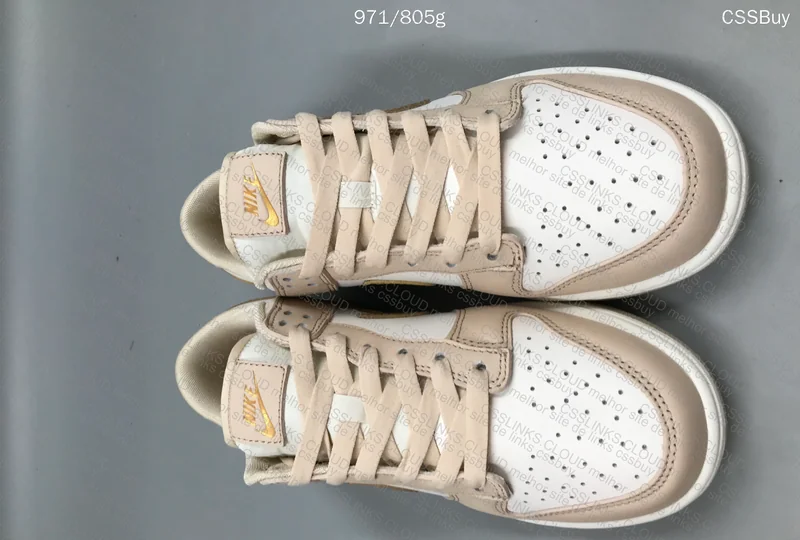Dunk low Metallic Gold