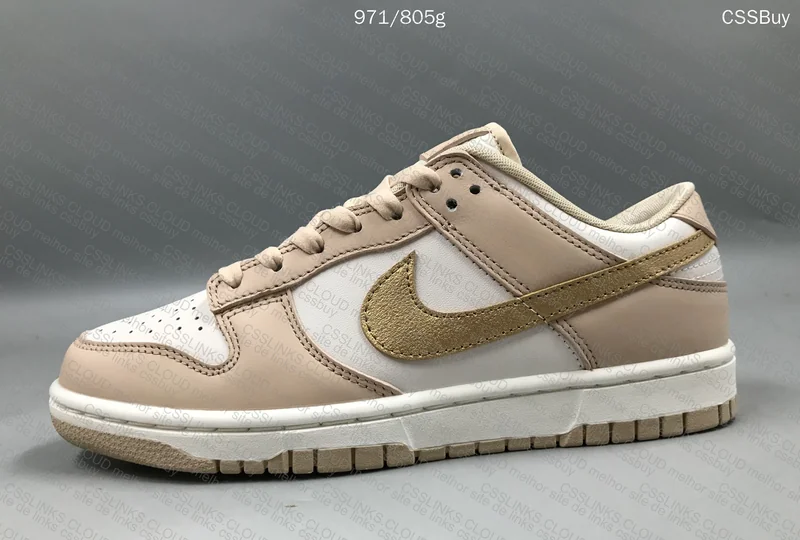 Dunk low Metallic Gold 3