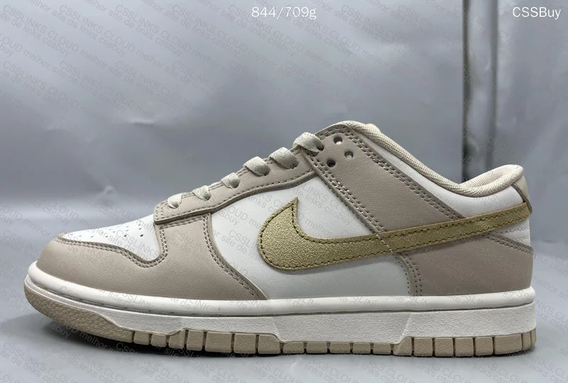 DUNK LOW METALLIC GOLD 5