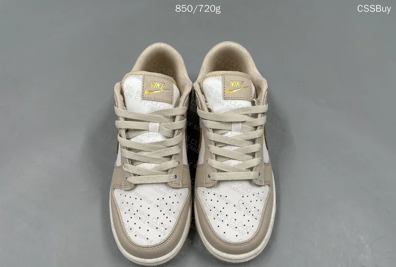 Dunk Low Metallic Gold 2