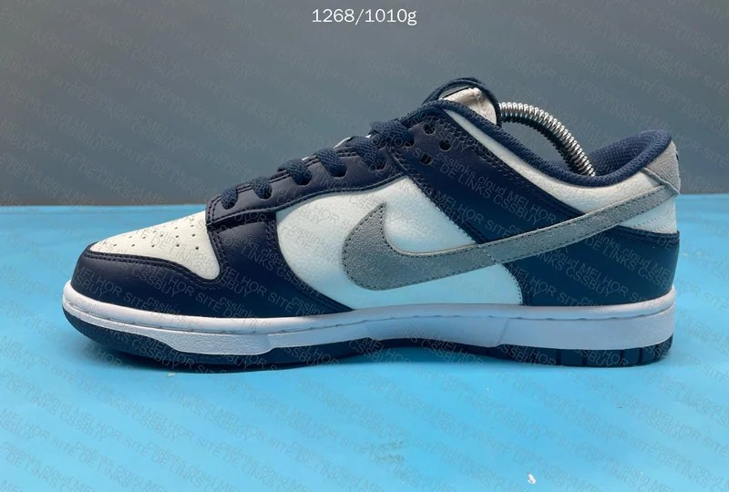 Dunk low midnight navy and grey 3