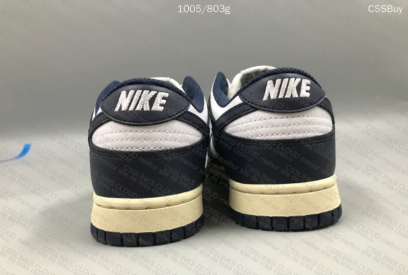 Dunk Low Navy Vintage 4