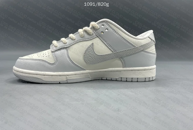 DUNK LOW NEEDLEWORK 3