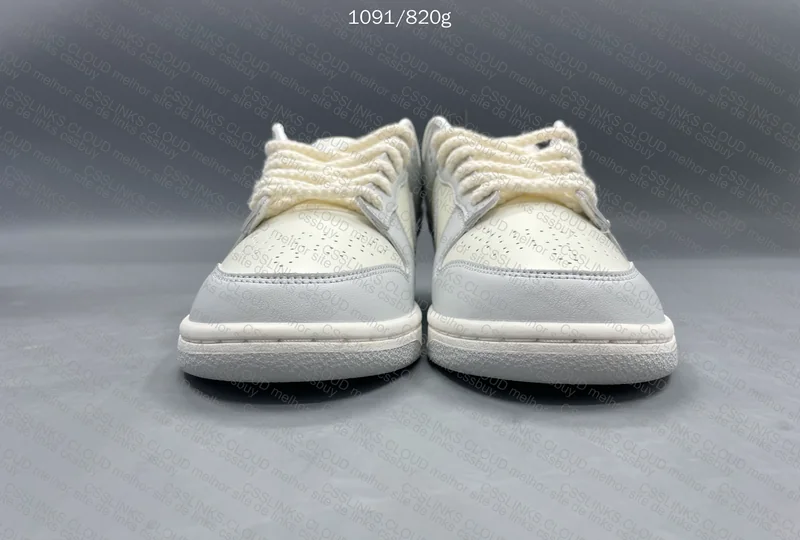 DUNK LOW NEEDLEWORK 8