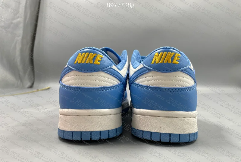 Dunk Low North Carolina Blue 3