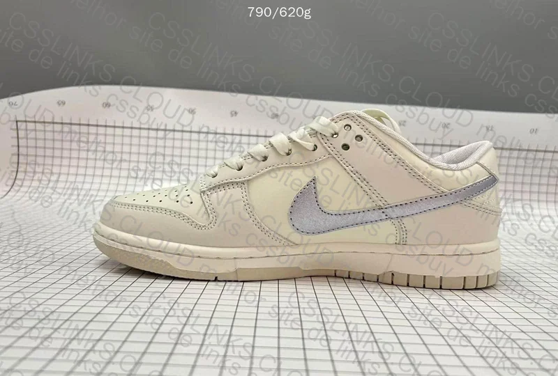 Nike Dunk Low - OVO 3