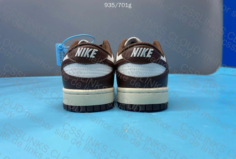 Nike Dunk Low OVO Sneakers 3