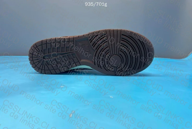 Nike Dunk Low OVO Sneakers 6