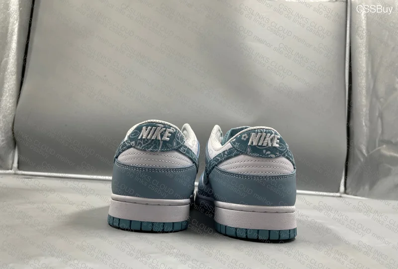 dunk low paisley 5