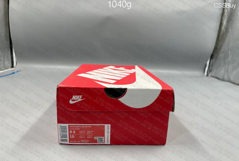 Dunk Low Panda 6
