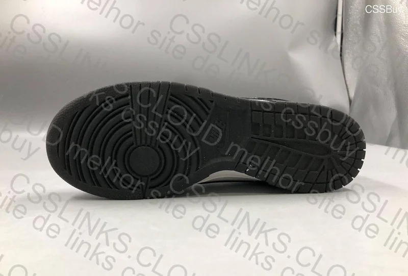 DUNK LOW PANDA 4