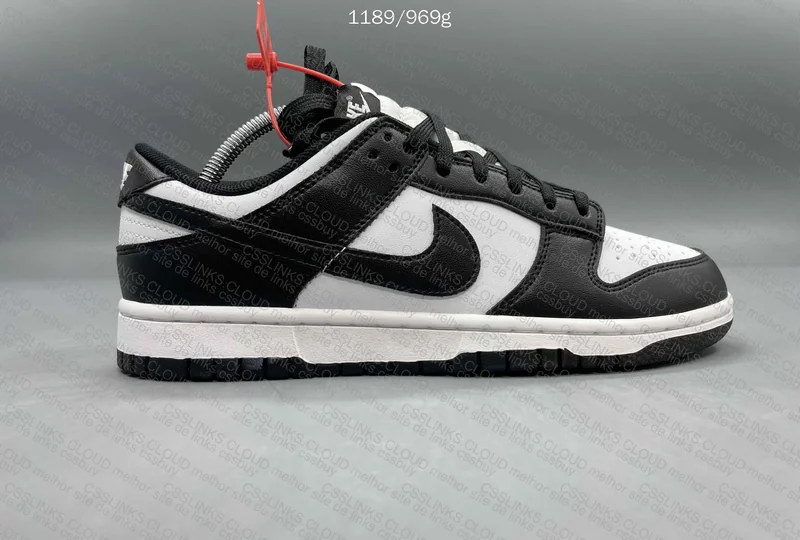 Dunk low panda 6