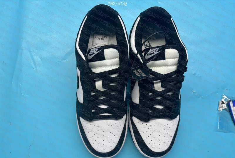 Dunk Low Panda 2