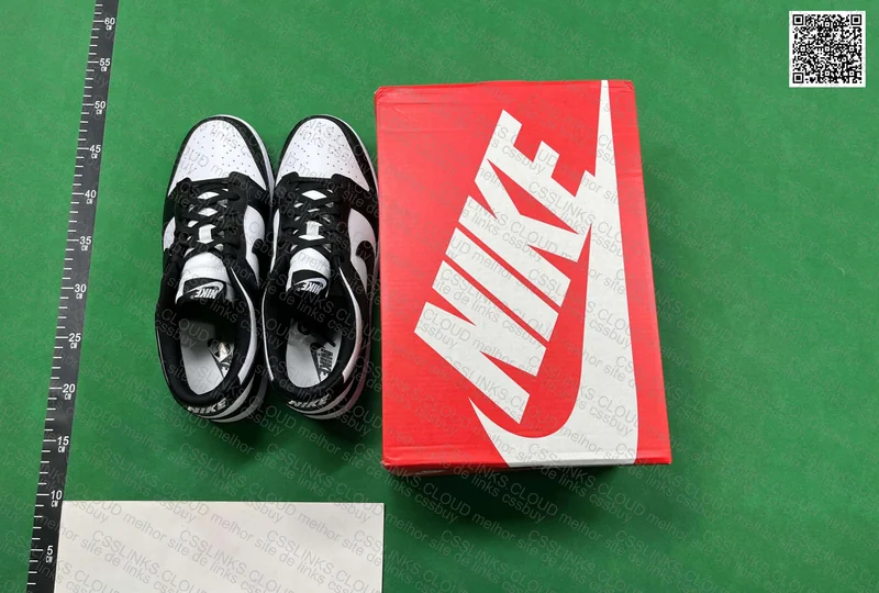 Dunk Low Panda (VT)