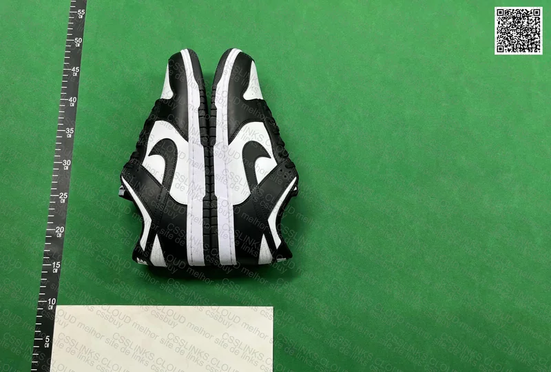 Dunk Low Panda (VT) 5