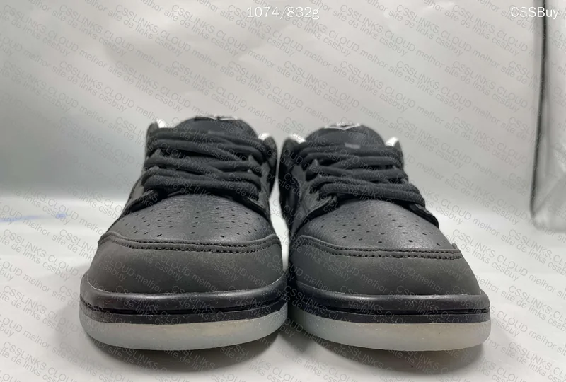 Dunk Low Premium FT SB QS 2