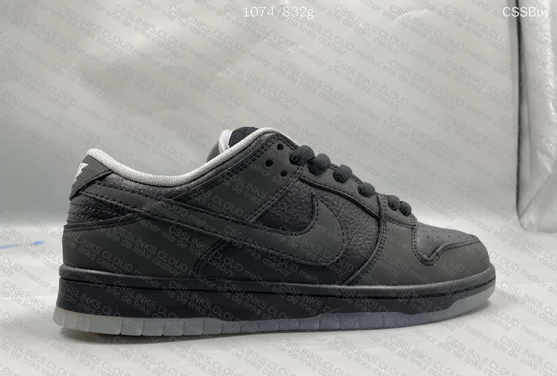 Dunk Low Premium FT SB QS 5