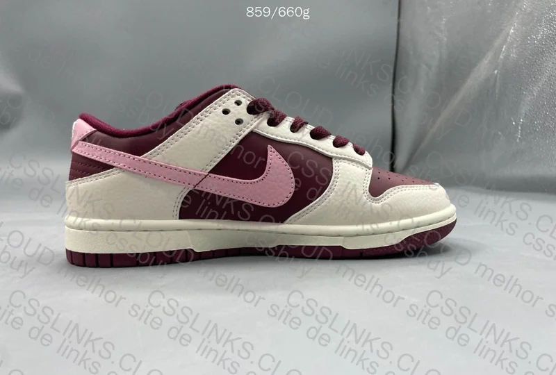 Dunk Low PRM Valentine’s 6