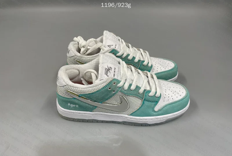 Nike Dunk Low Pro 4
