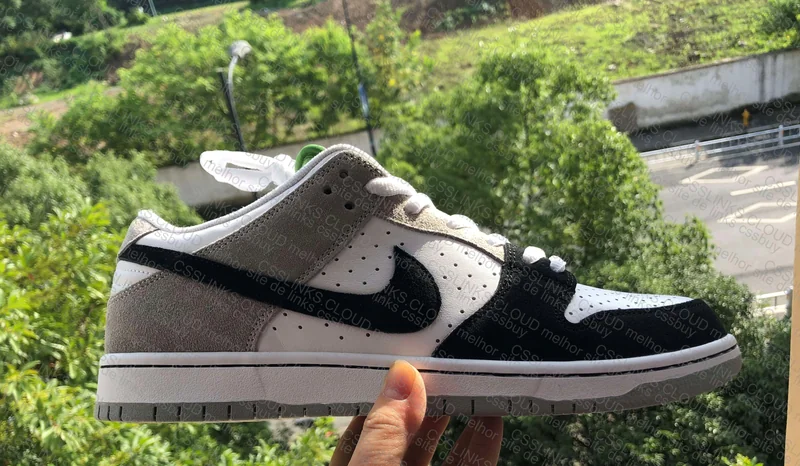 Nike Dunk Low Pro 'Chlorophyll' 2