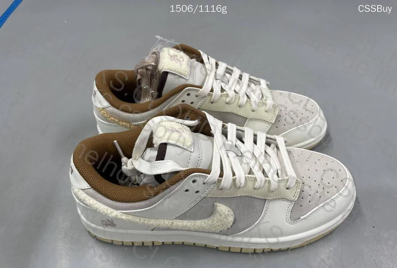 dunk low rabbit