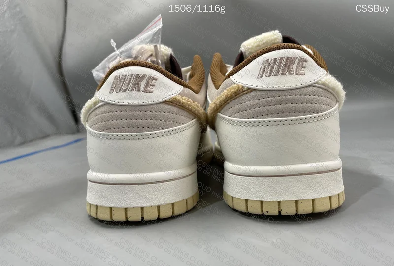 dunk low rabbit 4
