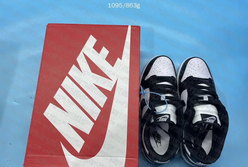 Nike Dunk Low Retro