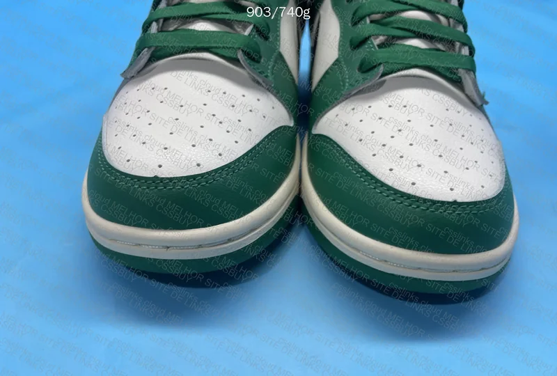 Nike Dunk Low Retro 3