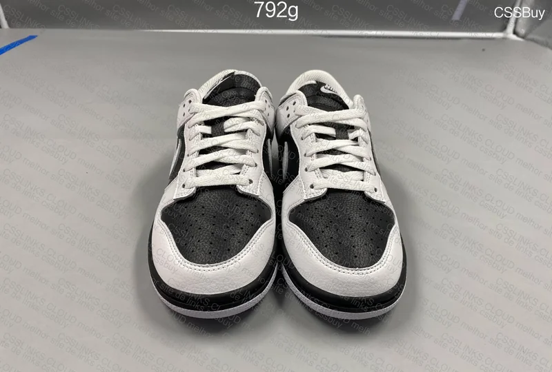 Dunk Low Reverse Panda