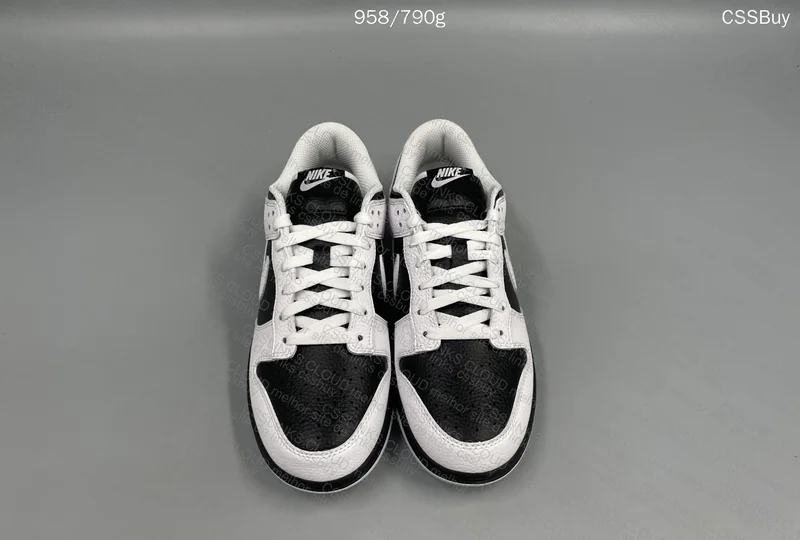 Dunk Low Reverse Panda