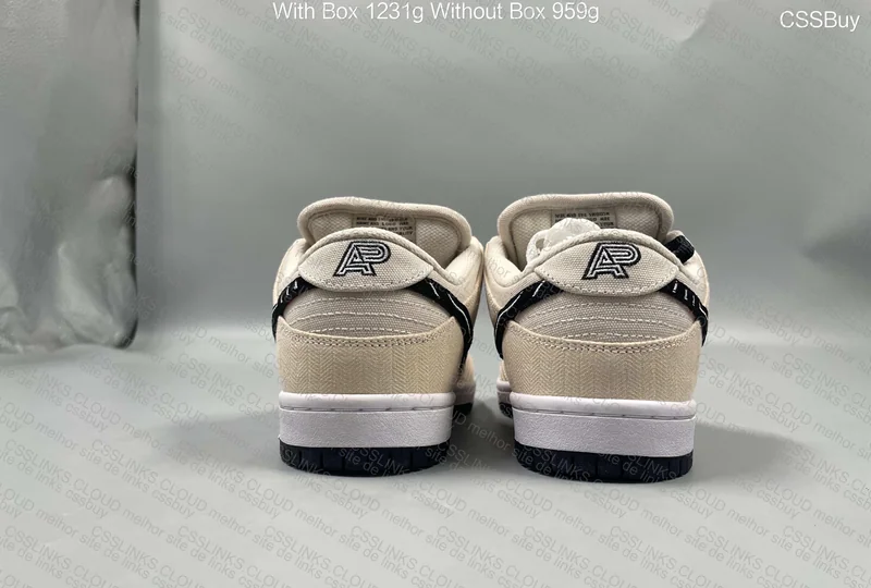 Nike Dunk Low SB Albino & Black 3